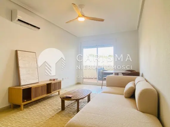 (7) Odnowiony apartament w Villamartín z tarasem, basenem i parkingiem podziemnym