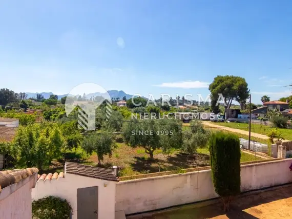 Parterowy dom w śródziemnomorskim stylu, Denia 2