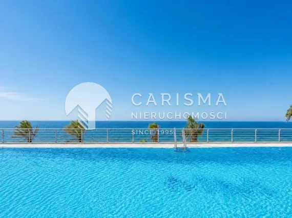 Apartament w pierwszej linii brzegowej z widokiem na morze, Marbella 1
