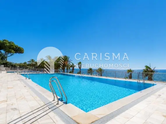 (30) Apartament w pierwszej linii brzegowej z widokiem na morze, Marbella