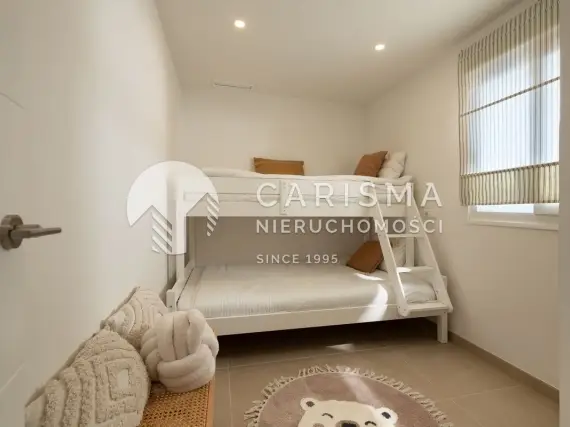(22) Luksusowy apartament w pierwszej linii brzegowej z widokiem na morze, Estepona