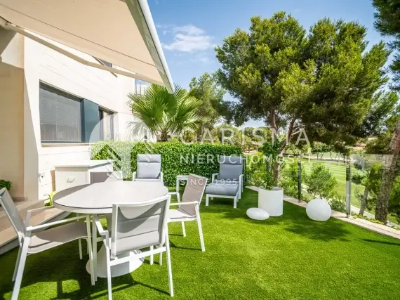 (24) Luksusowy apartament na parterze z ogrodem i widokiem na pole golfowe, Pilar de la Horadada