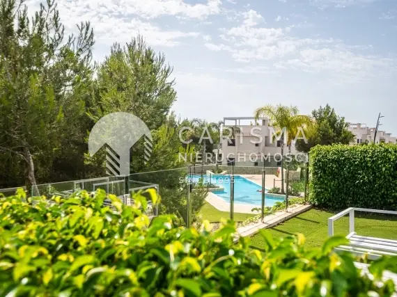 (29) Luksusowy apartament na parterze z ogrodem i widokiem na pole golfowe, Pilar de la Horadada