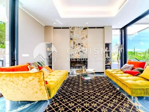 (8) Luksusowa willa w Las Colinas Golf z basenem infinity, widokiem na pole golfowe i kinem