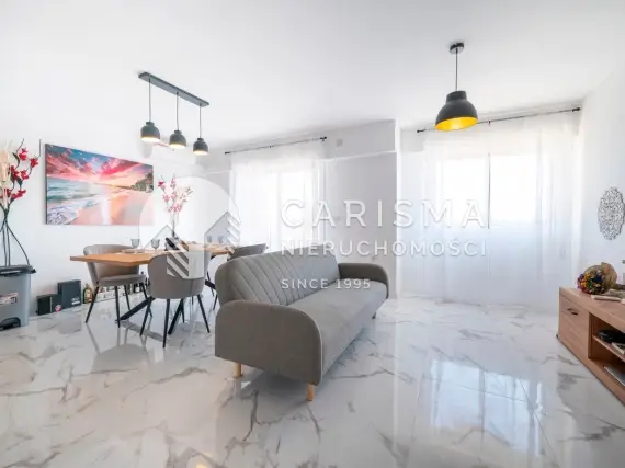 (4) Odnowiony apartament z widokiem na morze, Punta Prima