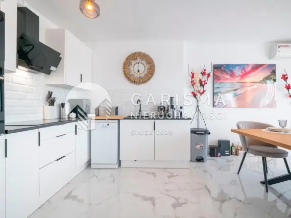 (9) Odnowiony apartament z widokiem na morze, Punta Prima