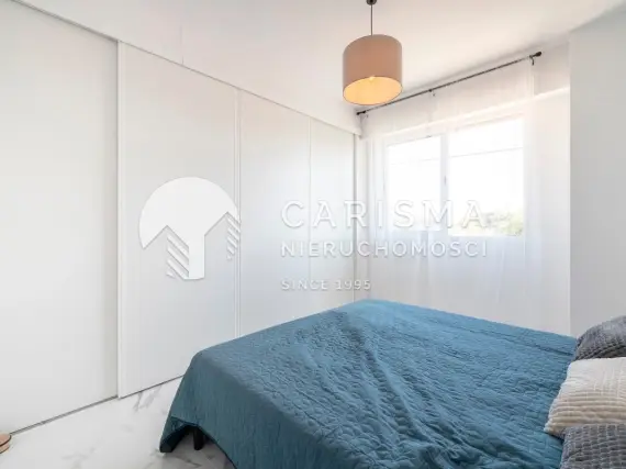 (22) Odnowiony apartament z widokiem na morze, Punta Prima