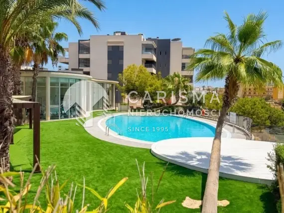 Nowoczesny apartament na terenie wysokiej klasy kompleksu w La Zenia 1