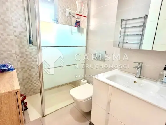 (12) Nowoczesny apartament na terenie wysokiej klasy kompleksu w La Zenia