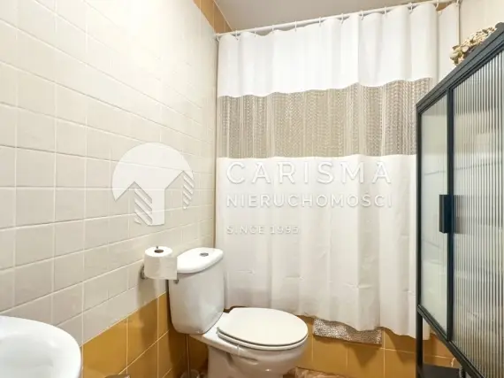 (23) Apartament po remoncie, blisko morza i usług w Guardamar del Segura
