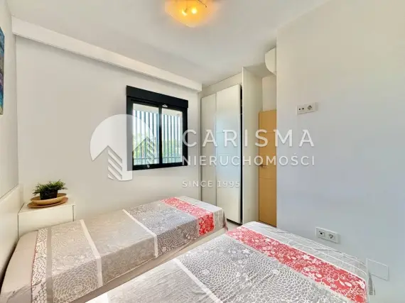 (23) Apartament w bardzo dobrej lokalizacji, w La Zenia na Orihuela Costa