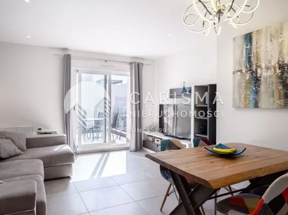 (4) Atrakcyjny apartament z dachowym tarasem w Aquas Nuevas/Torevieja