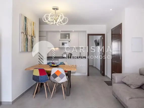 (6) Atrakcyjny apartament z dachowym tarasem w Aquas Nuevas/Torevieja