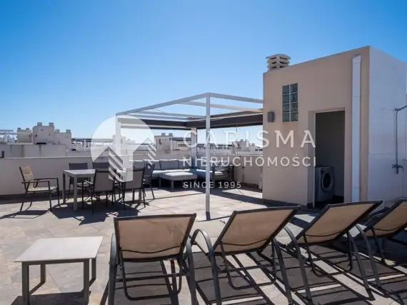 (19) Atrakcyjny apartament z dachowym tarasem w Aquas Nuevas/Torevieja