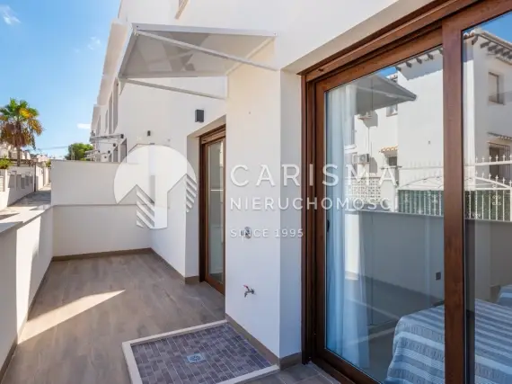 (14) Nowe i nowoczesne apartamenty w budowie z widokiem na lagunę w Torrevieja