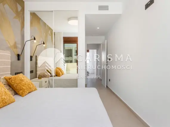 (25) Nowe i nowoczesne apartamenty w budowie z widokiem na lagunę w Torrevieja