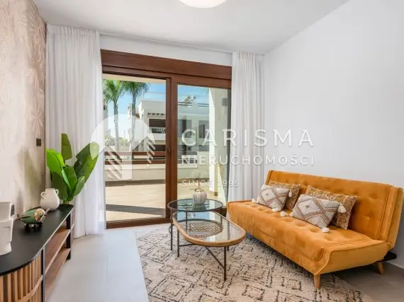 (31) Nowe i nowoczesne apartamenty w budowie z widokiem na lagunę w Torrevieja