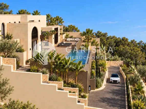 (7) Luksusowa willa z panoramicznym widokiem na morze w Moraira