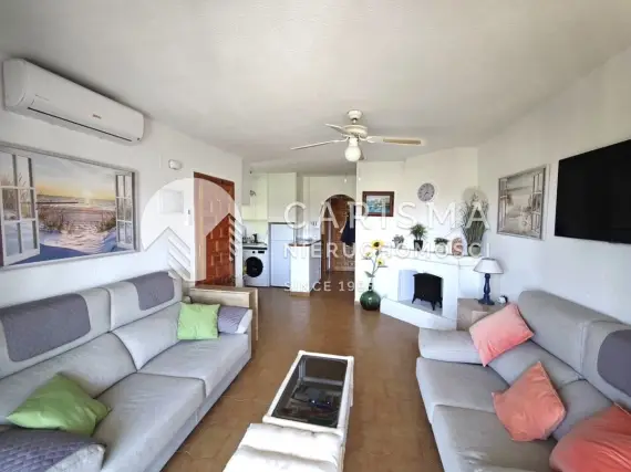 (27) Penthouse z dachowym tarasem  oraz widokiem na pole glfowe w Villamartin