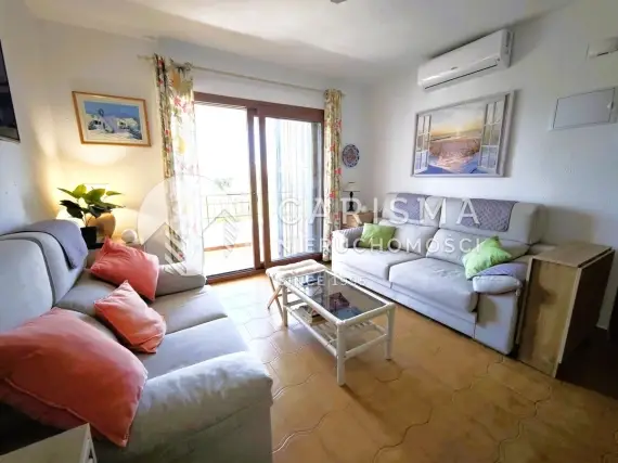 (41) Penthouse z dachowym tarasem  oraz widokiem na pole glfowe w Villamartin