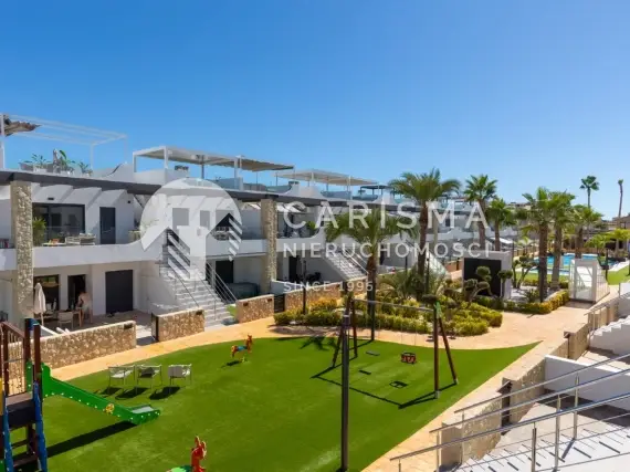 (7) Penthouse w bardzo dobrej lokalizacji, w Punta Prima