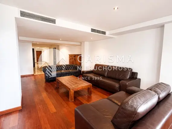 (22) Przestronny apartament w pierwszej linii brzegowej, Altea