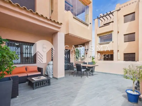 (7) Apartament gotowy do zamieszkania, przy polu golfowym w Los Alcazares