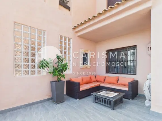 (8) Apartament gotowy do zamieszkania, przy polu golfowym w Los Alcazares