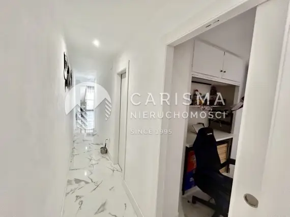 (15) Apartament w doskonałym stanie i lokalizacji, tylko 100 m od plaży w San Pedro del Pinatar