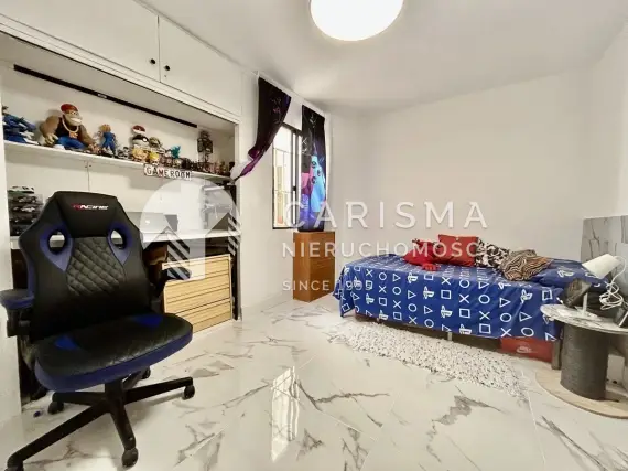 (16) Apartament w doskonałym stanie i lokalizacji, tylko 100 m od plaży w San Pedro del Pinatar